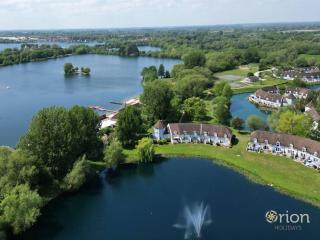 Isis Lakes 99, Milford Lodge - P - South Cerney - 9