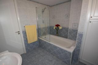 Seaside 2-Bedroom Villa with Private Pool, Garden WiFi Your Perfect Escape - 2