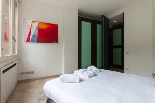 Youhosty - Exclusive Townhouse Garden and Pool - Milan - 1