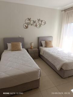 Pearl Apartments - Ofrinion - 1
