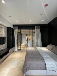 Luxurious & Intimate Apartment Podomoro Delipark - Medan - 0