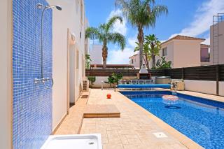 Villa Maya - 4bed with Private Heated Pool - Paralimni - 3
