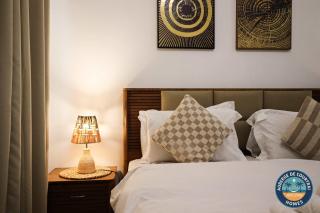 Modern Studio Fully Furnished Oxford Residence - 1