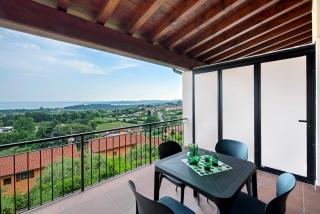 vista lago apartment 2 - 0