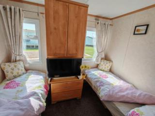 ML60 2 BED DISABLED CARAVN GOLDEN PALM CHAPEL St LEONARDS - Chapel St. Leonards - 6