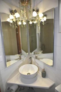 Evanthia Toroz Rooms & Studios - 4