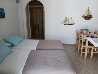 Artemis Bakery’s House 1 - Adamas - 1