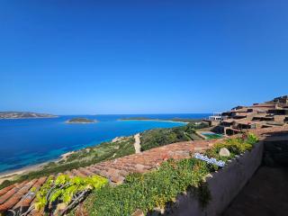 Villaggio Est by Holiday World - Capo Coda Cavallo - 0