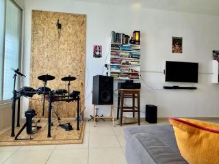Lovely and quiet family apartment in the city center 15 min from the beach - Risjon Letsion - 8