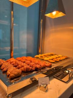 Four Points by Sheraton Jeddah King Fahd Road - 3