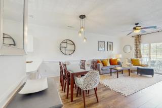 Coastal Retreat at Magnolia Place - Myrtle Beach - 5