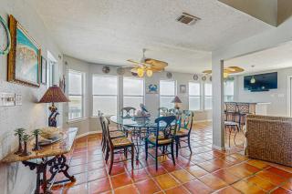 Bay Harbor House - Galveston - 1