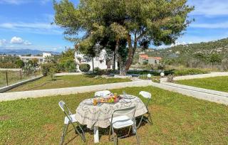 Nice Home In Theologos With Wi-Fi - 2