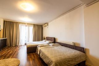 Coral Studio - Mamaia - 6