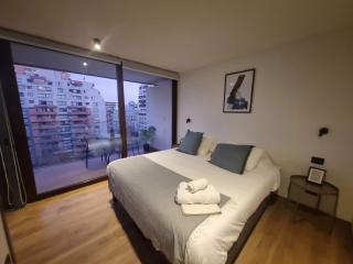 Spacious 2BR Retreat in Las Condes Comfort Awaits - Santiago - 0