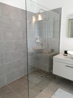 Sabrina Plaza Residence - 7