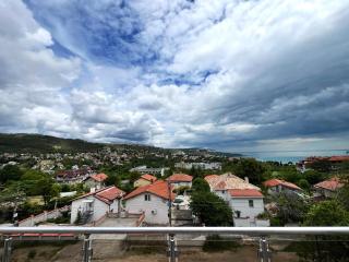 Luxury Penthouse Imperial With Seaview in PanoramaRoofComplex - Baltschik - 1