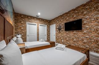 Modern 3Br Disney Retreat Jacuzzi & Bbq Patio - 3