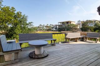 Folly Beach Stay - 8