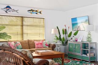 Heated Pool Pet Friendly Sleeps 9 Family - Englewood - 1
