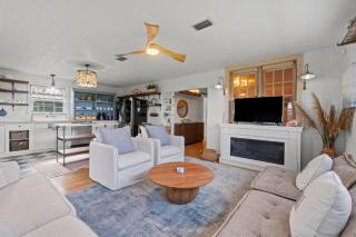 Latitude Adjustment Beach House - Gulf Shores - 9