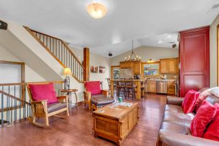 Old Town Outlook - 3