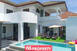 Lakeside Lotus Pool Villa - 9 Bedrooms - 0