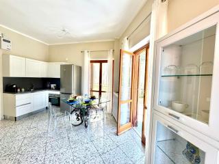 Lulu Home - Sorrento - 7