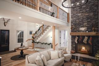 Ann Riley Farmhouse 6BDR on Yuba Vineyards - 8062 - Rapid City - 6