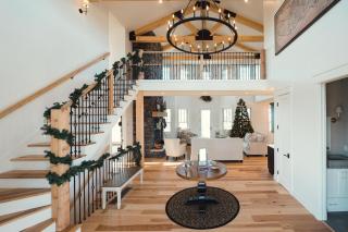 Ann Riley Farmhouse 6BDR on Yuba Vineyards - 8062 - Rapid City - 5