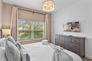 Adorable 4BR home, Cute Mickey Tangled Rooms - 3