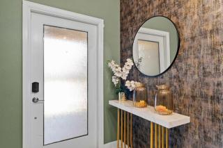 Chic 4BR Home with Mickey & Star Wars Rooms - 6