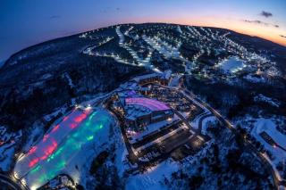 Slope Lodge by AvantStay Prime Location PoolHot Tub Access Deck - Crescent Lake - 0
