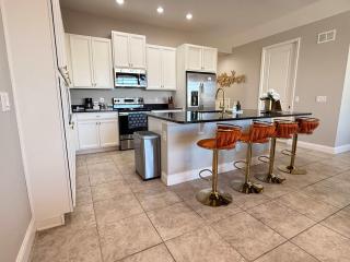 Golden Escape The Start of Your Magical Vacation - 4