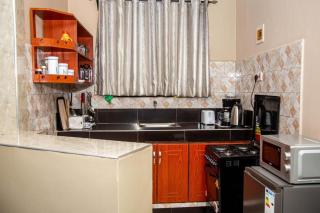 ARISEN APARTMENTS One Bedroom, Hall & Kitchen - Kampala - 3