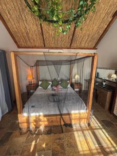 Hidden Gem 2 bed cabin - Hartbeespoort - 5