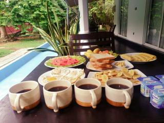Happy Three Holiday Homes - Hikkaduwa - 0