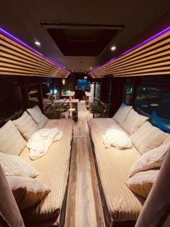 Magnifique bus insolite avec jacuzzi - 6