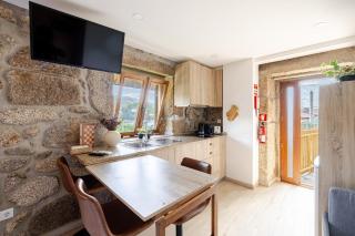 Studio in Gêres next to the water 2 adults+1 child - Admeus - 6