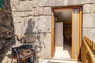 Studio in Gêres next to the water 2 adults+1 child - Admeus - 2