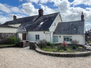 Hillhead Farm Bed and Breakfast - Cullompton - 0