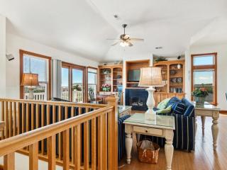 3058 Olive the SunElevatorPool6 Ensuite Bedrms - Southern Shores - 3