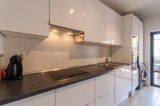 George's Quinta das Palmeiras, a 2 bedroom apartment in luxury complex, walking distance to town - 1
