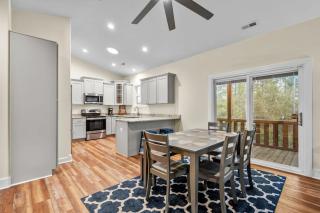 Modern Family Retreat - Hot Tub and Fire Pit - Oak Island - 7