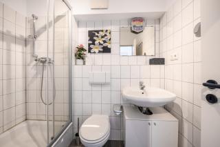Helles City Apartment mit Parkplatz, ruhig und zentrumsnah - Magdeburgo - 2