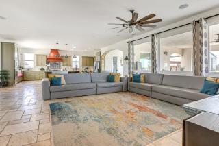 8 Mi to Lodi Lake Luxe Home with On-Site Vineyard - Acampo - 5