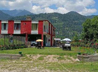 Hotel Thakur Villa by JK Adventures - Bhadarwāh - 3