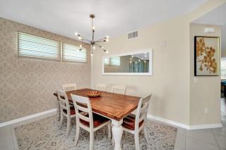 Last Minute Disney Getaway! Private Pool, Hot Tub & Games Room. Book Now! #56817 - Kissimmee - 1