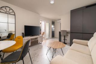 Charming Apartment for Rent in the Heart of Fuengirola - Fuengirola - 6
