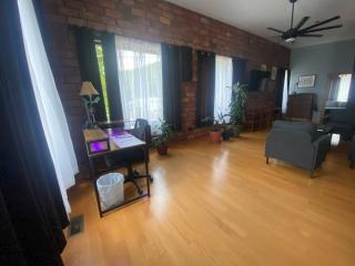 Suite A 2 BR w/ Bridge St. view - Elkader - 3